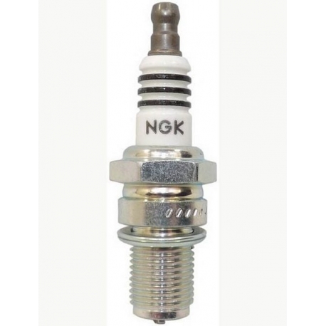 NGK spark plug 94702-00040 (B7HS) Yamaha outboard